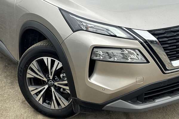 2025 Nissan X-TRAIL ST-L T33