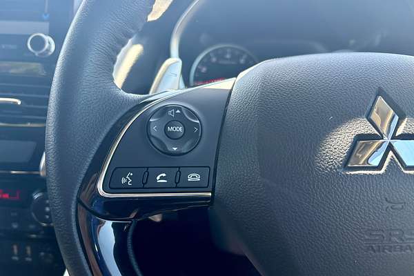 2023 Mitsubishi Eclipse Cross LS YB