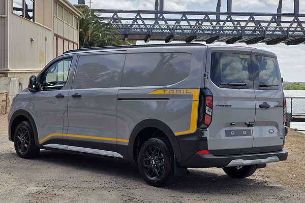 2025 Ford Transit Custom