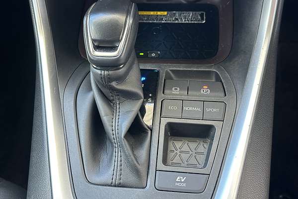 2020 Toyota RAV4 Cruiser AXAH52R