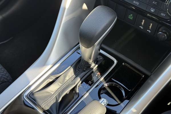 2025 Mitsubishi Eclipse Cross ES YB