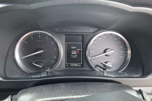 2014 Toyota Kluger Grande GSU55R