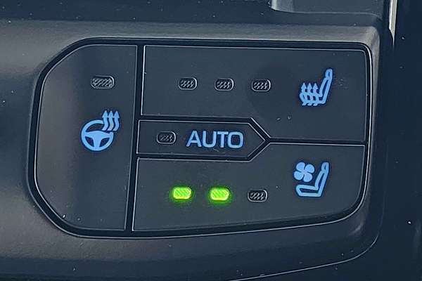 2023 Toyota Landcruiser GR Sport FJA300R