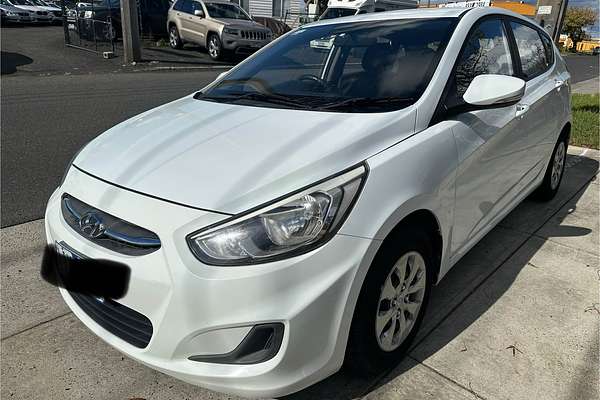 2016 Hyundai Accent Active RB4