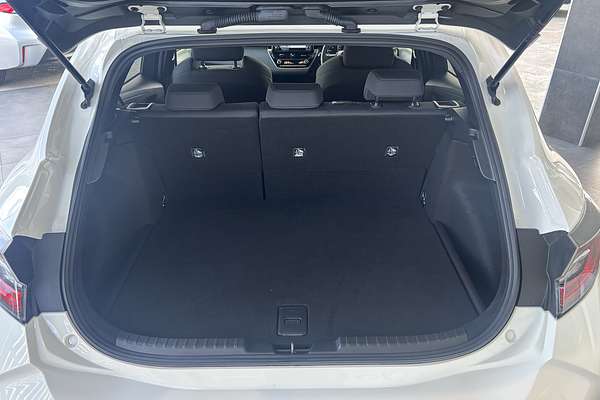 2022 Toyota Corolla SX Hybrid ZWE211R