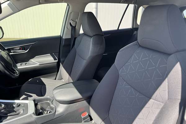 2020 Toyota RAV4 GXL AXAH54R