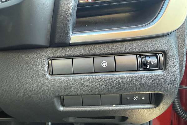 2022 Nissan X-TRAIL ST-L T33