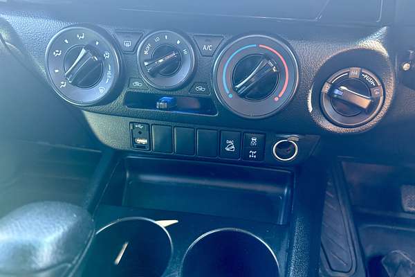 2022 Toyota Hilux SR GUN126R 4X4