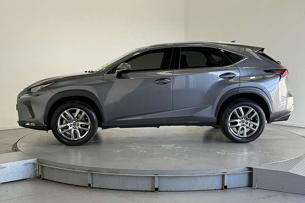 2019 Lexus NX LUXURY (FWD) AGZ10R