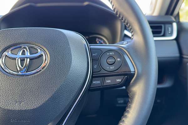 2021 Toyota RAV4 Cruiser AXAH52R