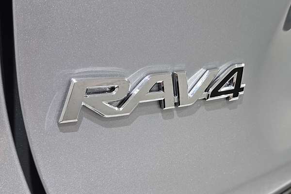 2025 Toyota RAV4 GXL AXAH52R