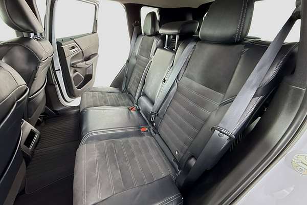 2022 Mitsubishi Outlander PHEV Aspire ZM