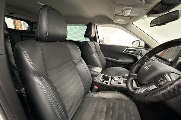 2022 Mitsubishi Outlander Aspire ZM