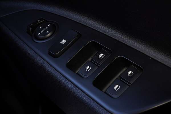 2023 Kia Stonic S YB