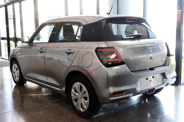 2024 Suzuki Swift Hybrid UZ