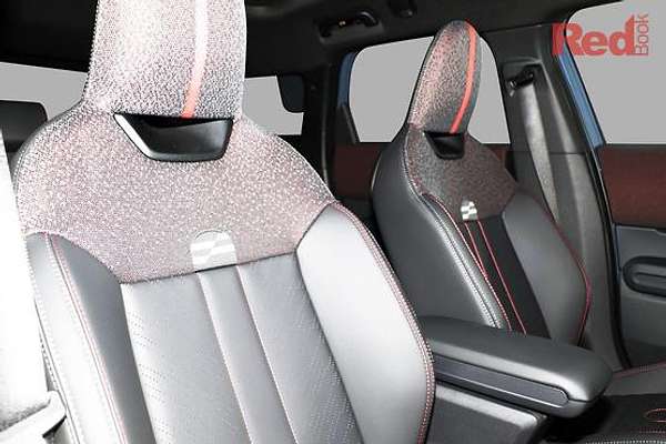 2025 MINI Countryman JCW Favoured U25