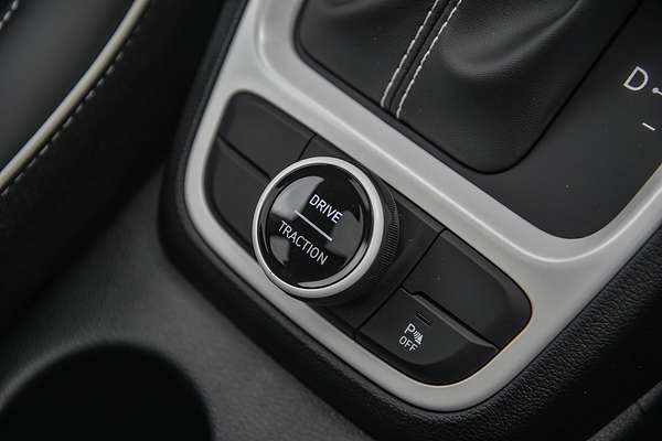 2023 Hyundai Venue Elite QX.V5