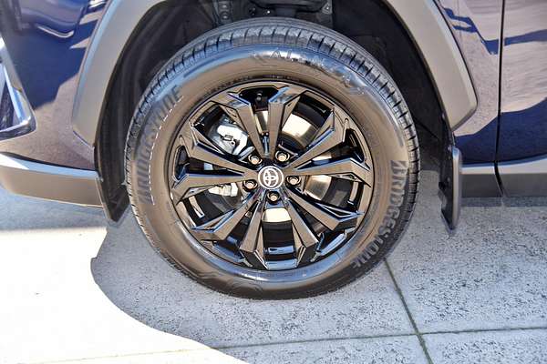 2024 Toyota RAV4 Cruiser AXAH52R