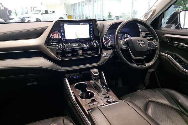 2022 Toyota Kluger Grande GSU75R