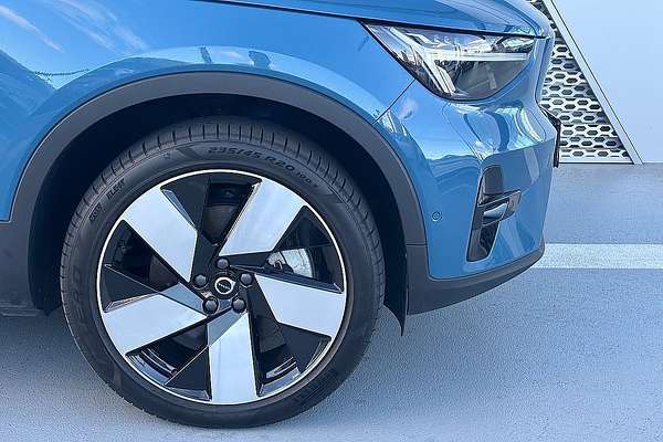 2023 Volvo C40 Recharge Twin