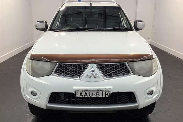 2013 Mitsubishi Triton GLX-R MN 4X4