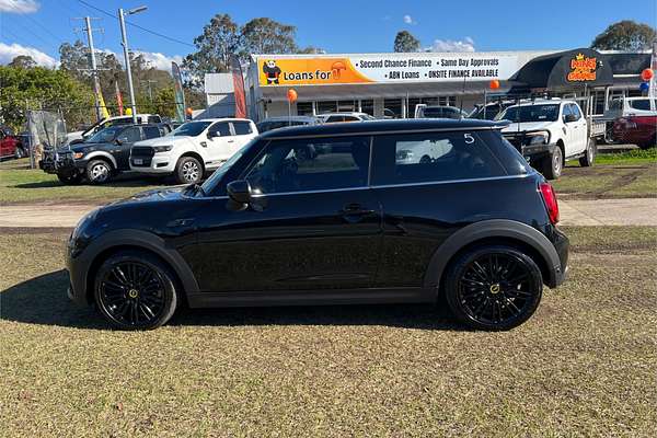 2021 MINI Hatch Cooper SE Classic F56 LCI-2