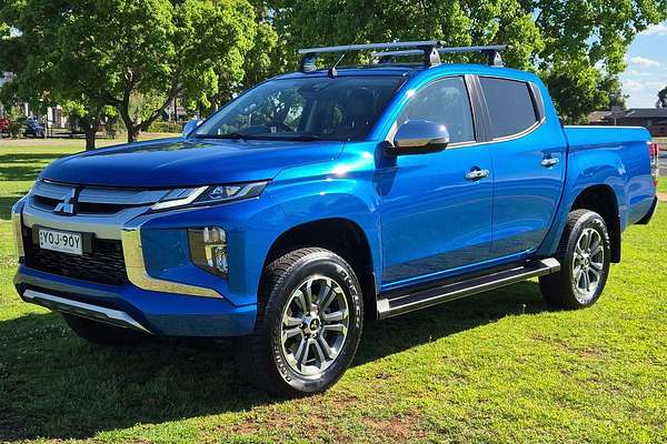 2023 Mitsubishi Triton GLS MR 4X4