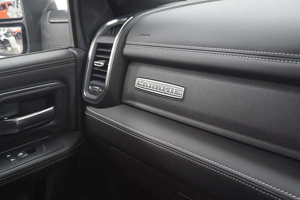 2025 RAM 2500 Laramie DJ 4X4