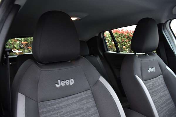 2024 Jeep Avenger Longitude JJ
