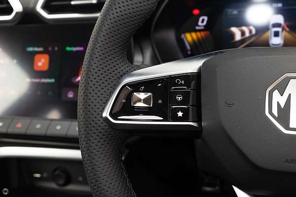 2025 MG ZS Essence ZS32