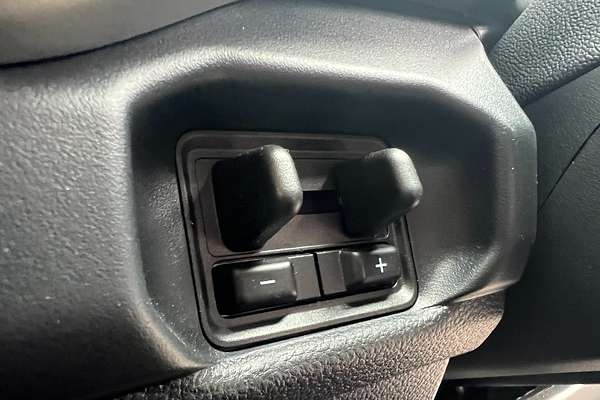 2024 Ford Everest Ambiente 2.0L
