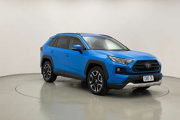 2020 Toyota RAV4 Edge AXAA54R