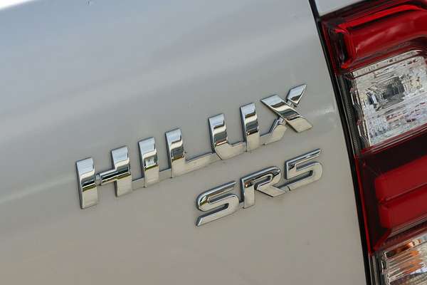 2024 Toyota Hilux SR5 GUN126R 4X4