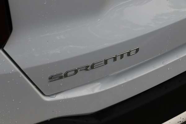 2025 Kia Sorento S MQ4 PE