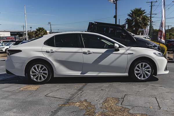 2021 Toyota Camry Ascent AXVH70R
