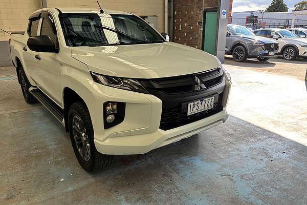 2019 Mitsubishi Triton GLX MR 4X4