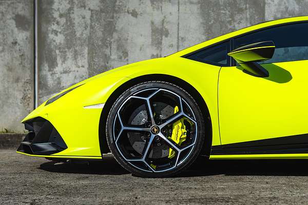 2021 Lamborghini Huracan EVO Fluo Capsule 724