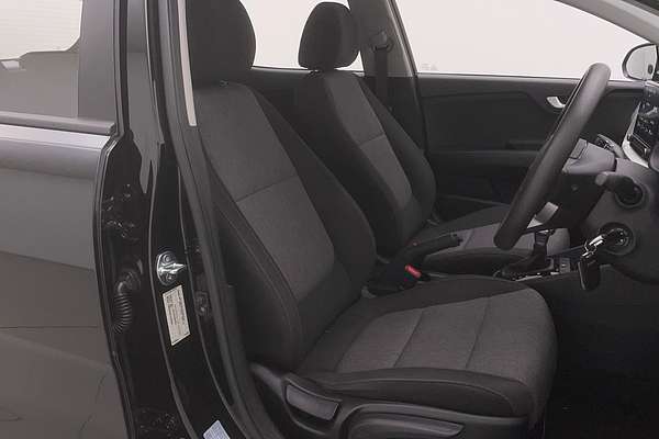 2023 Kia Stonic S YB