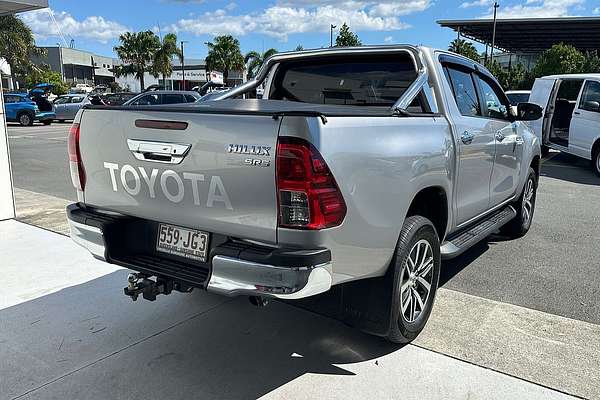 2017 Toyota Hilux SR5 GUN126R 4X4