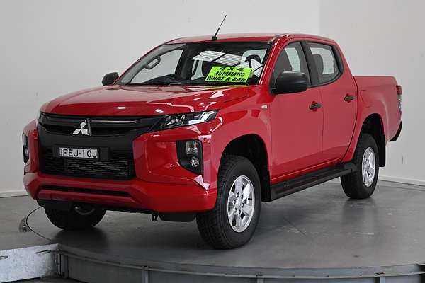 2023 Mitsubishi Triton GLX+ 4x4 DOUBLE MR4247