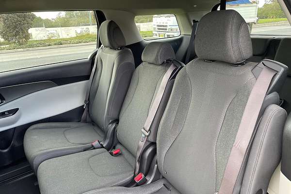 2021 Kia Carnival S KA4