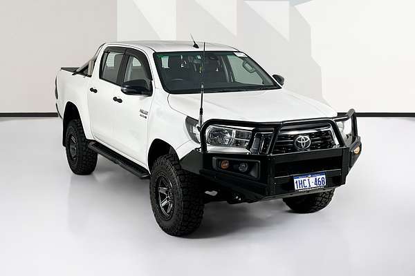 2020 Toyota HILUX SR (4x4) GUN126R MY19 UPGRADE 4X4