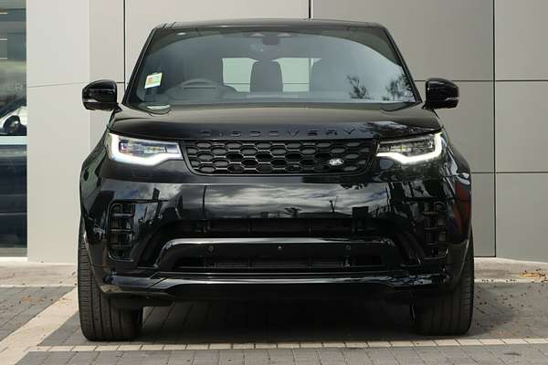 2024 Land Rover Discovery D300 Dynamic HSE Series 5