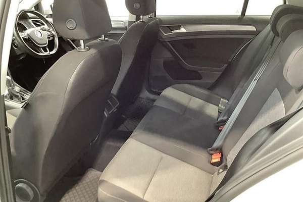 2017 Volkswagen Golf 92TSI 7