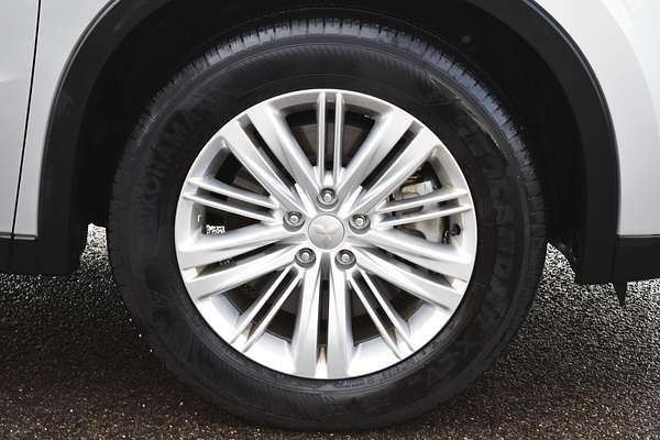 2024 Mitsubishi Outlander ES ZM