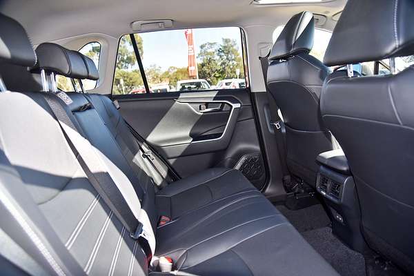 2024 Toyota RAV4 Cruiser AXAH52R