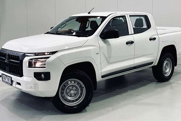 2024 Mitsubishi Triton GLX MV