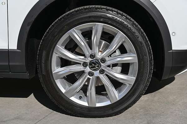 2025 Volkswagen T-Roc 110TSI Style D11