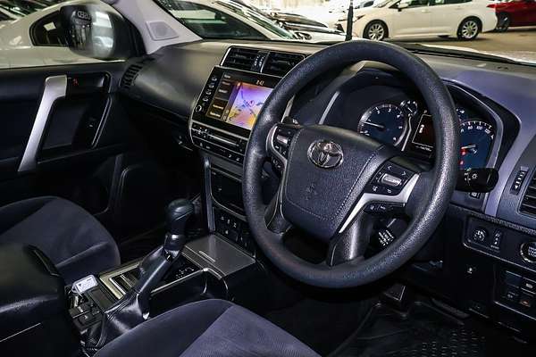 2022 Toyota Landcruiser Prado GX GDJ150R