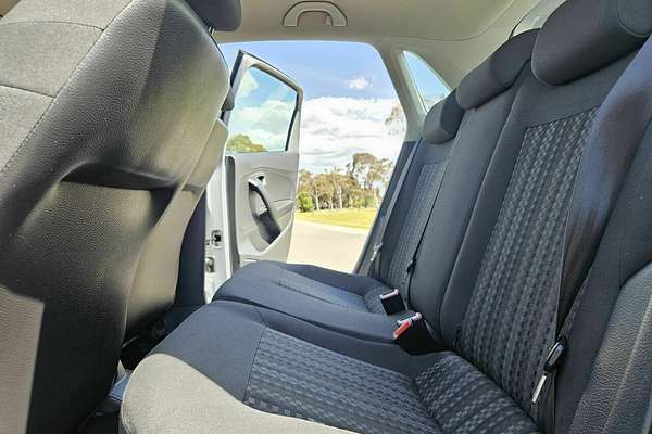 2015 Volkswagen Polo 66 TSI Trendline 6R MY15